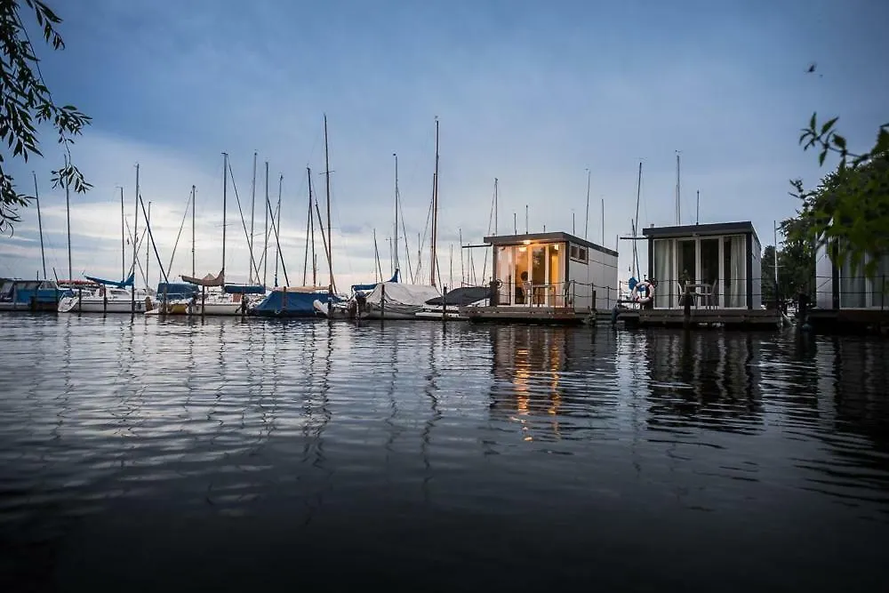 מלון ברלין Das Kleine Hausboot Am Wannsee ספינת מלון