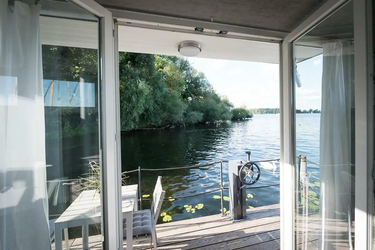 מלון ברלין Das Kleine Hausboot Am Wannsee 0*,